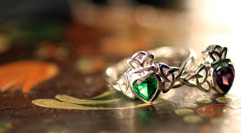 The Captivating Meaning of the Irish Claddagh Ring
